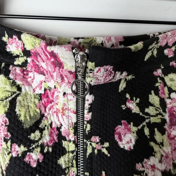 Maeve Anthropologie Floral Jacquard Pencil Skirt, Size XS (H) - Picture 5 of 7